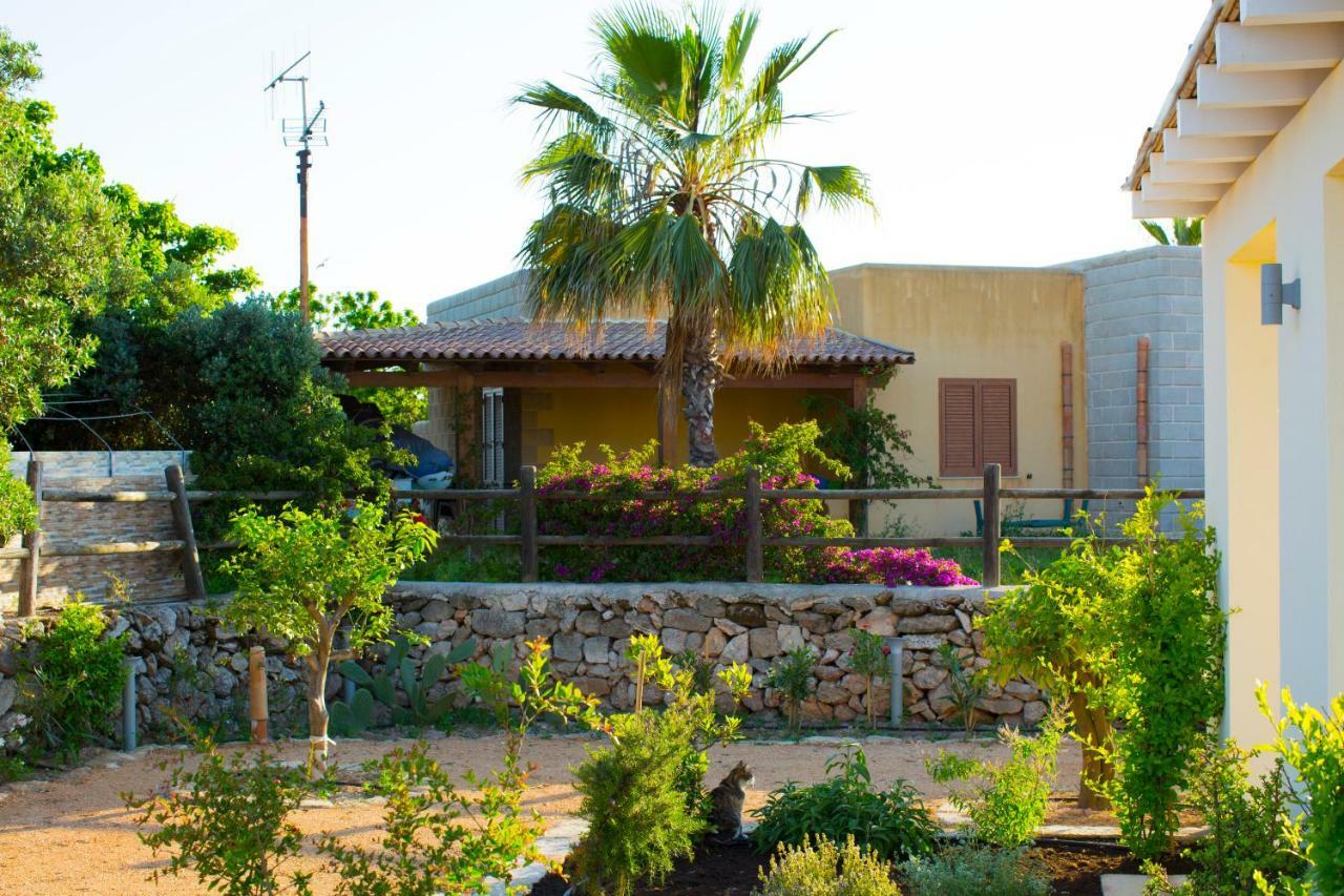 Le Suites Del Carrubo Favignana Exteriér fotografie