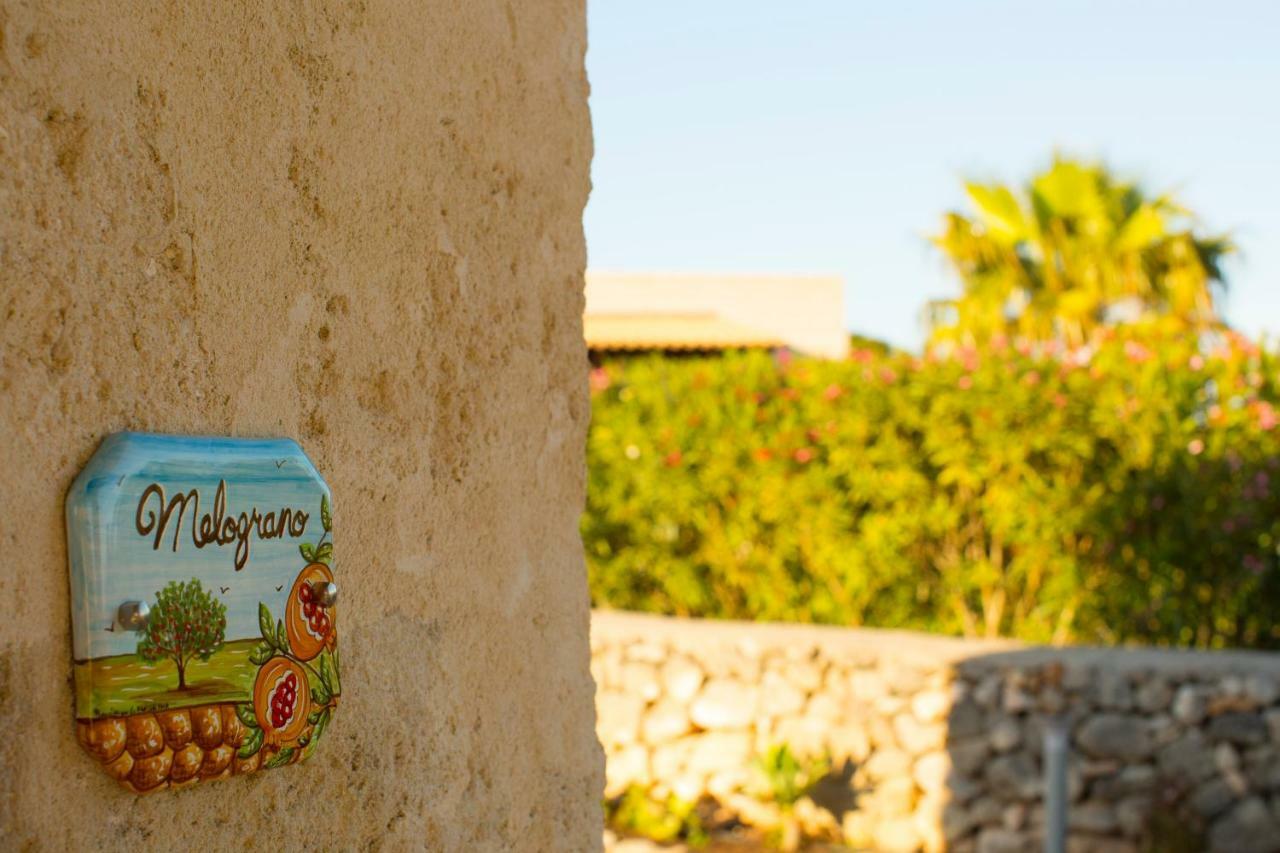 Le Suites Del Carrubo Favignana Exteriér fotografie